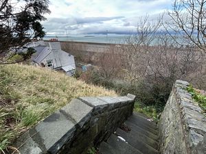 Photo 24- click for photo gallery